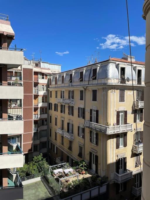 All'otto Nel Cuore Della Citta Savona
