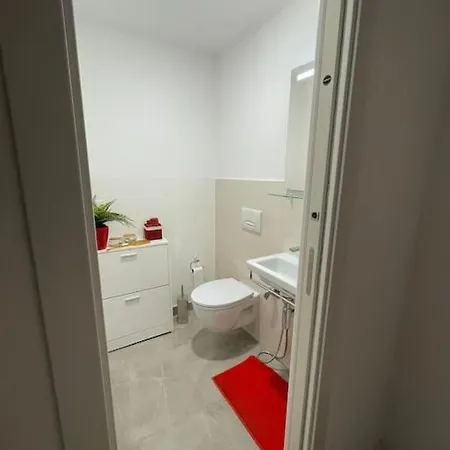 All'Otto Nel Cuore Della Citta Savona Exterior photo